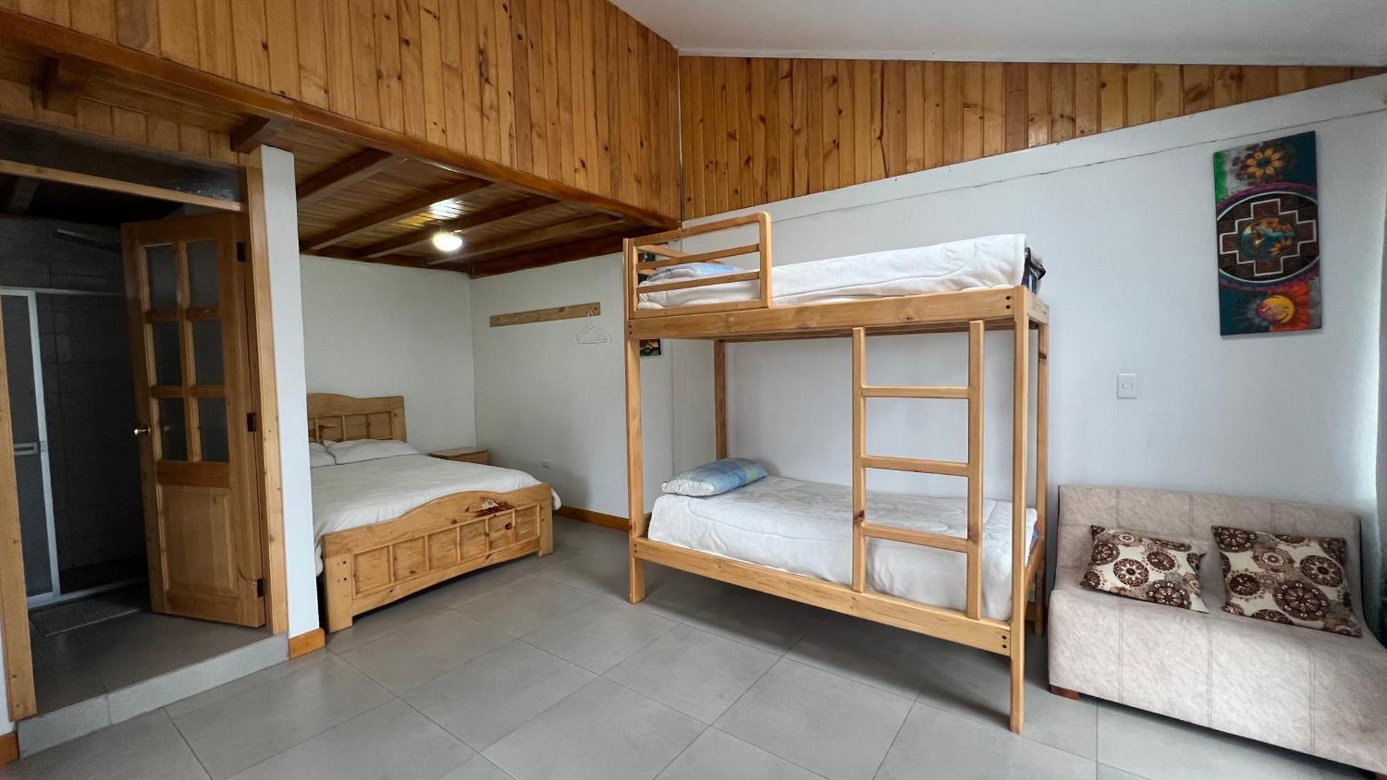 Ilinizas Mountain Lodge Chaupi Eksteriør billede